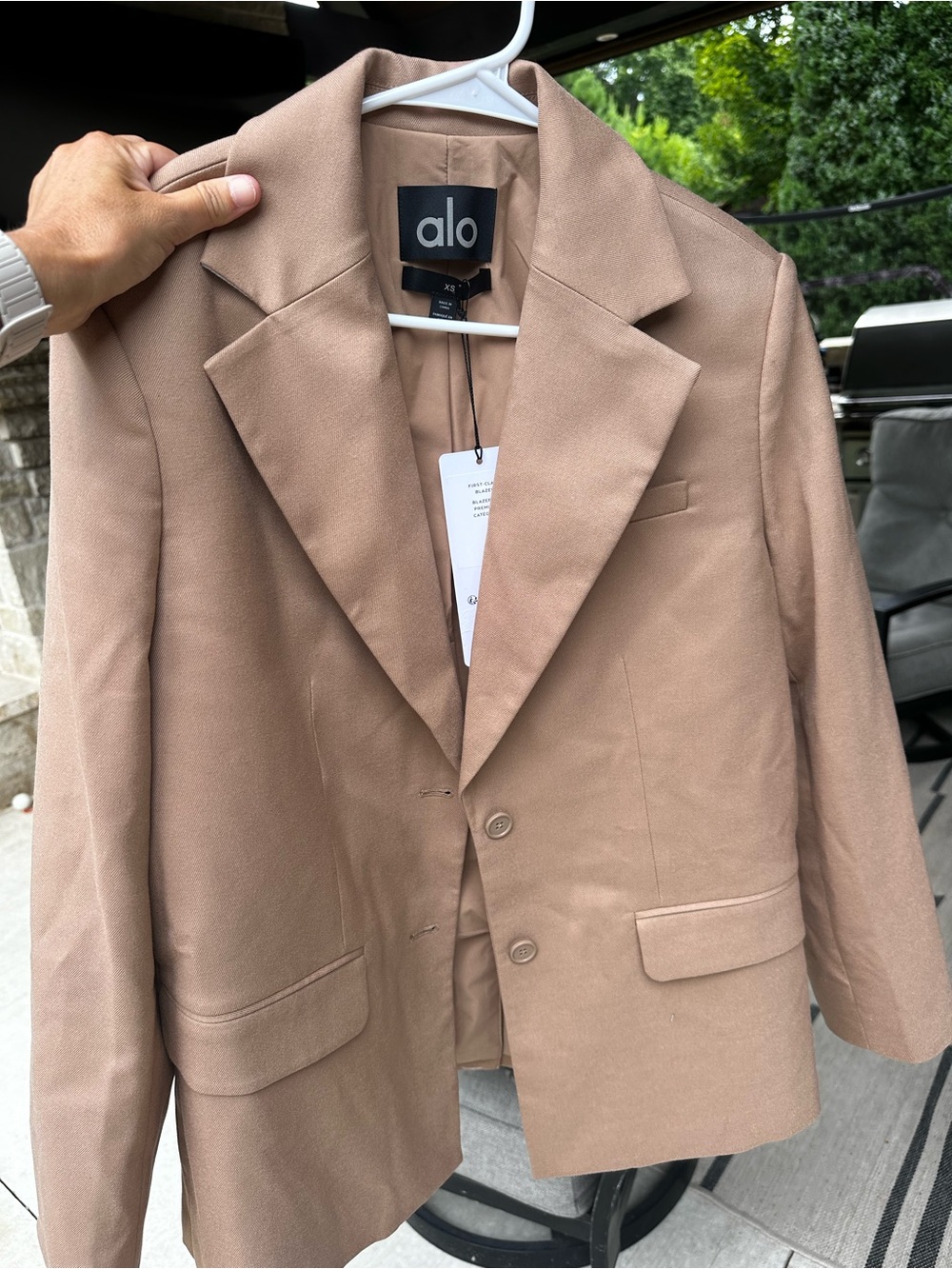 ALO Yoga Blazer in Toasted Almond 🤎